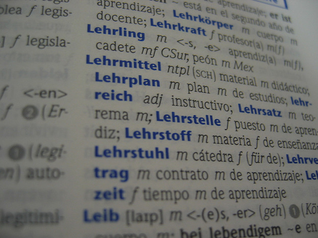 cc dictionary german english